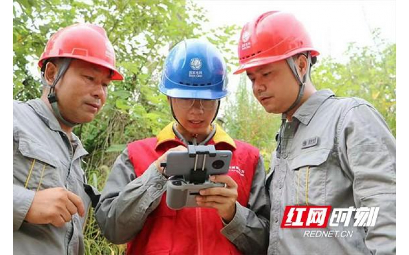 國網(wǎng)益陽供電公司：無人機(jī)成強(qiáng)力助手 智能巡檢“火眼金睛”